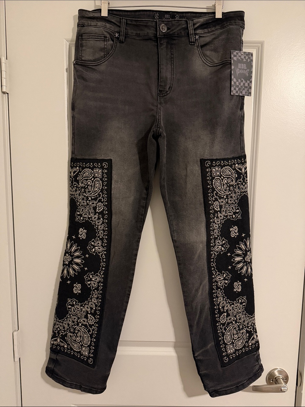 NWT! Men’s Rebel Vengeance Jeans with Paisley Bandana Panels NEW RARE Sz 34 NEW